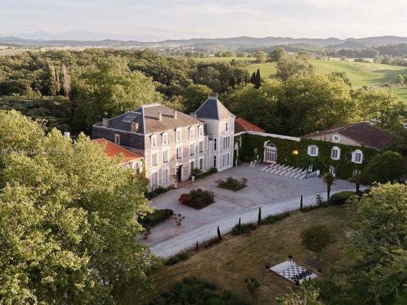 A Vendre_A louer. Annonces immobilieres Miami - Propriété Résidentielle - A11883036 - A Vendre : Mazerolles-du-Razès,, NY 11240