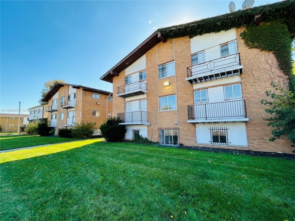 A Vendre_A louer. Annonces immobilieres Miami - Propriété Résidentielle - A11900671 - A Vendre : 11811 Morang, MI 48224