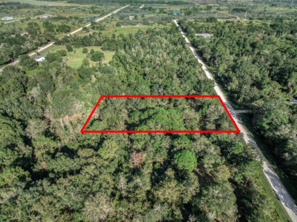 A Vendre_A louer. Annonces immobilieres Miami - Propriété Résidentielle - A11903194 - A Vendre : 2622 W DAWSON ROAD, Sebring FL 33825