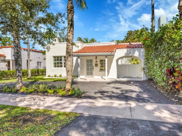 A Vendre_A louer. Annonces immobilieres Miami - Immobilier Résidentiel - A11902321 - A Vendre : 1213 La Mancha Ave, Coral Gables FL 33134