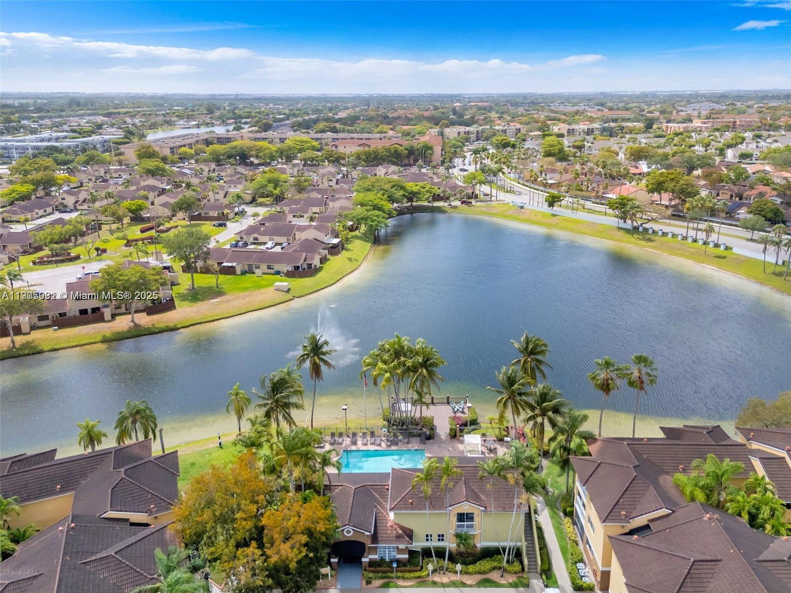 A Vendre_A louer. Annonces immobilieres Miami - Property Residential - A11905931 - A Vendre : 17026 NW 66th Ct, Hialeah FL 33015