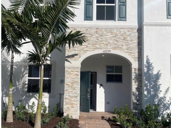 A Vendre_A louer. Annonces immobilieres Miami - Property Residential - A11906097 - A Vendre : 12277 NW 24th Pl, Miami FL 33167