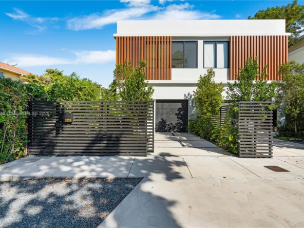 A Vendre_A louer. Annonces immobilieres Miami - Property Residential - A11910788 - A Vendre : 3255 Percival Ave #3255, Coconut Grove FL 33133