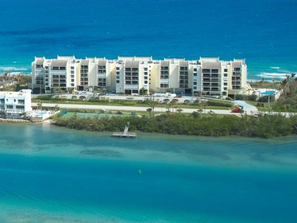 A Vendre_A louer. Annonces immobilieres Miami - Immobilier Résidentiel - A11914378 - A Vendre : 19670 Beach Rd, Tequesta FL 33469