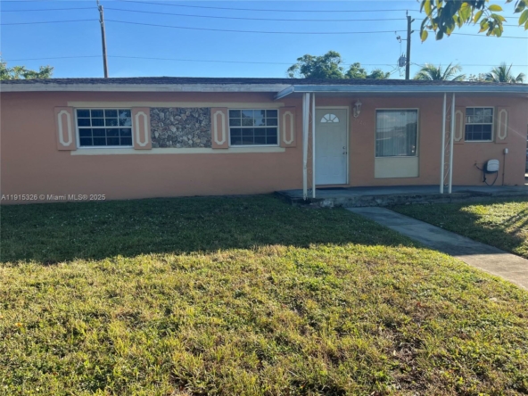 A Vendre_A louer. Annonces immobilieres Miami - Property Residential - A11915326 - A Vendre : 3920 NW 175th St, Miami Gardens FL 33055