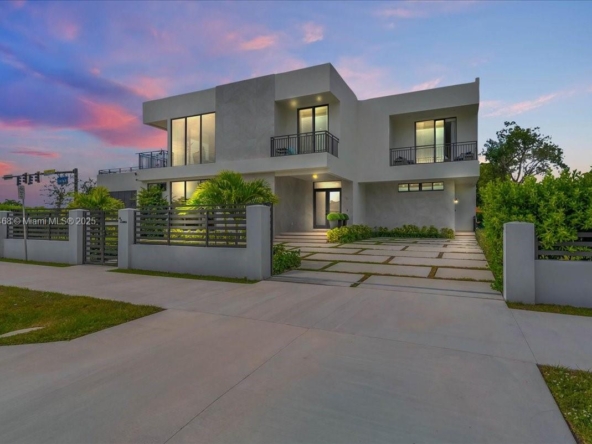 A Vendre_A louer. Annonces immobilieres Miami - Propriété Résidentielle - A11911468 - A Vendre : 10 Cushing Lane, Marco Island FL 34145