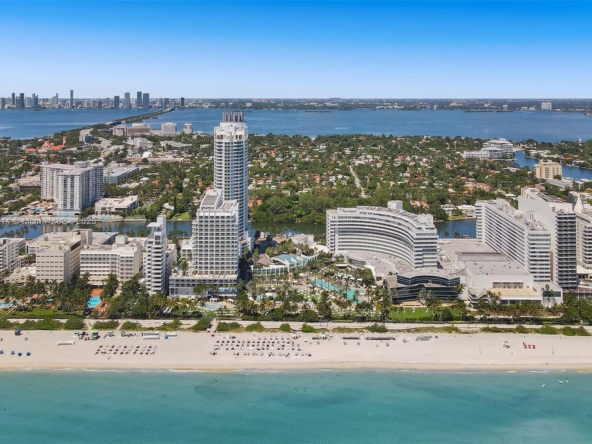 A Vendre_A louer. Annonces immobilieres Miami - Property Residential - A11918114 - A Vendre : 4391 Collins Ave #1118, Miami Beach FL 33140