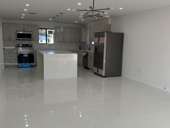 A Vendre_A louer. Annonces immobilieres Miami - Propriété Résidentielle - A11918688 - A Vendre : 2041 NW 190th TERRACE, Miami Gardens FL 33056