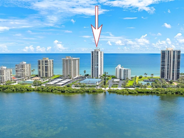 A Vendre_A louer. Annonces immobilieres Miami - Propriété Résidentielle - A11918442 - A Louer : 5420 N Ocean Dr #305, Singer Island FL 33404