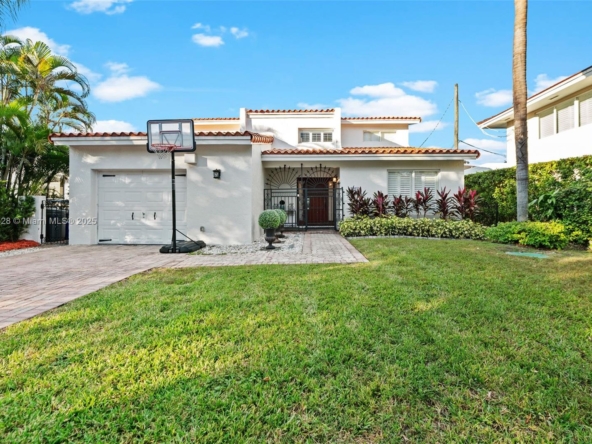 A Vendre_A louer. Annonces immobilieres Miami - Propriété Résidentielle - A11918528 - A Louer : 1211 Algeria Ave, Coral Gables FL 33134
