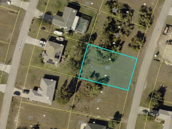 A Vendre_A louer. Annonces immobilieres Miami - Propriété Résidentielle - A11920941 - A Vendre : 2702 NW 1st Pl, Cape Coral FL 33993