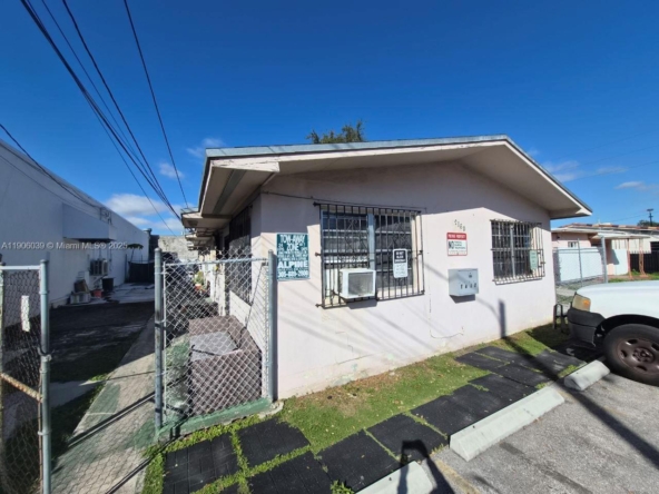 A Vendre_A louer. Annonces immobilieres Miami - Immobilier Résidentiel - A11906039 - A Vendre : 2160 NW 23rd Ct, Miami FL 33142