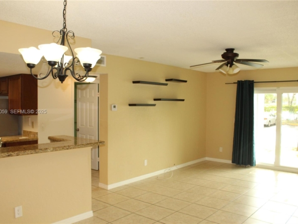 A Vendre_A louer. Annonces immobilieres Miami - Propriété Résidentielle - A11922059 - A Vendre : 9288 W Atlantic Blvd #1115, Coral Springs FL 33071