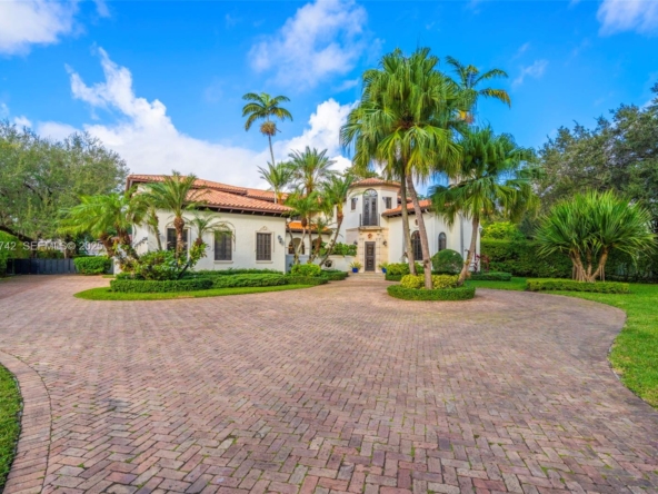 A Vendre_A louer. Annonces immobilieres Miami - Property Residential - A11922742 - A Vendre : 8800 SW 57 Ave, Pinecrest FL 33156