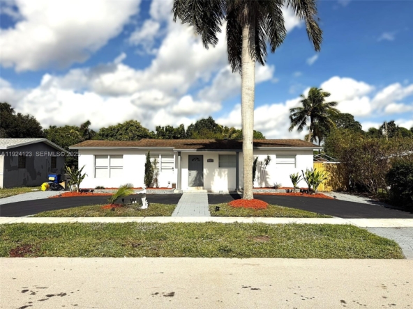 A Vendre_A louer. Annonces immobilieres Miami - Immobilier Résidentiel - A11924123 - A Vendre : 4411 NW 34th St, Lauderdale Lakes FL 33319