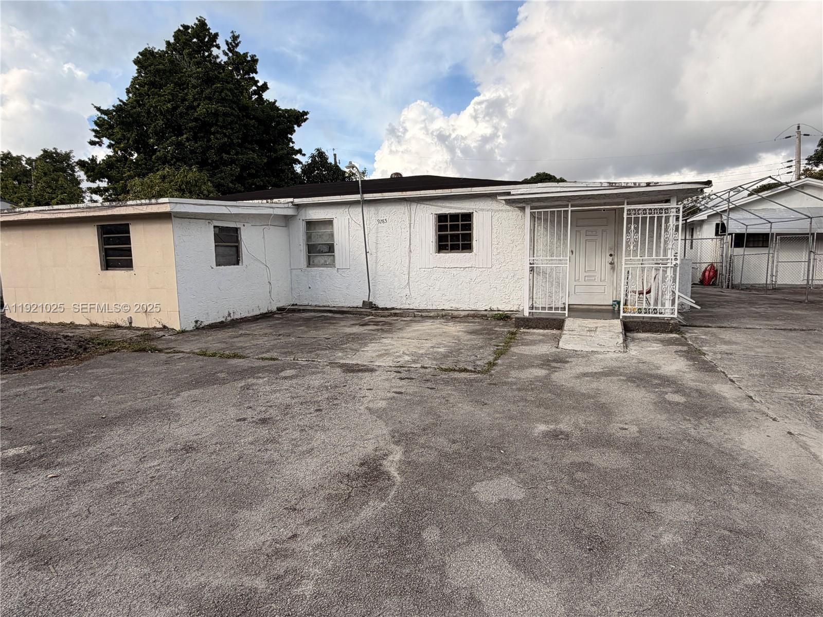 A Vendre_A louer. Annonces immobilieres Miami - Property Residential - A11921025 - A Vendre : 9285 NW 32nd Ct Rd, Miami FL 33147