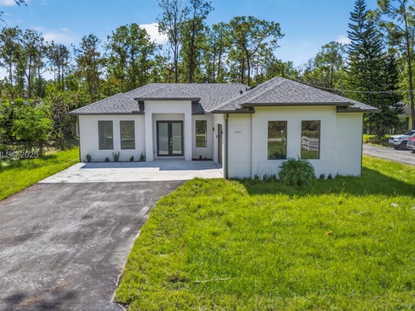 A Vendre_A louer. Annonces immobilieres Miami - Propriété Résidentielle - A11925072 - A Vendre : 4282 2ND AVE SE, Naples FL 34117