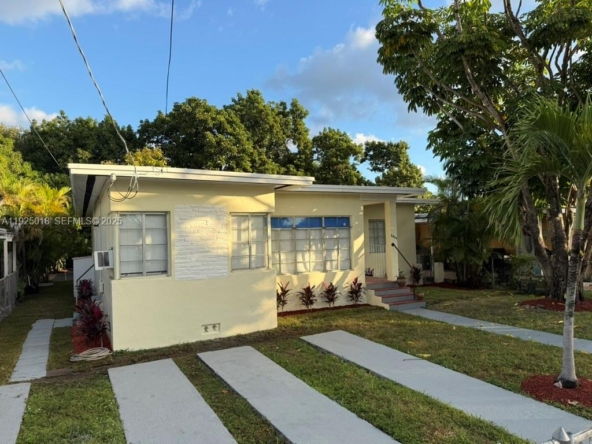 A Vendre_A louer. Annonces immobilieres Miami - Propriété Résidentielle - A11925018 - A Vendre : 2459 NW 28th ST, Miami FL 33142