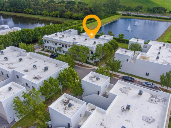 A Vendre_A louer. Annonces immobilieres Miami - Propriété Résidentielle - A11925739 - A Vendre : 6611 NW 102nd Path, Doral FL 33178