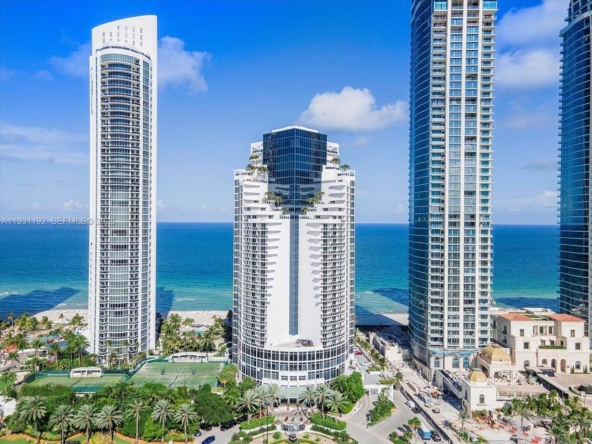 A Vendre_A louer. Annonces immobilieres Miami - Immobilier Résidentiel - A11931192 - A Vendre : 18001 Collins Ave #2101, Sunny Isles Beach FL 33160