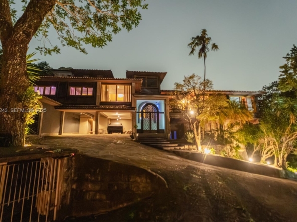 A Vendre_A louer. Annonces immobilieres Miami - Propriété Résidentielle - A11928243 - A Vendre : 240 Rua Joao Borges, Other Country - Not In USA VA 22451