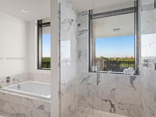 A Vendre_A louer. Annonces immobilieres Miami - Immobilier Résidentiel - A11933547 - A Vendre : 7061 Fisher Island Dr #7061, Miami Beach FL 33109