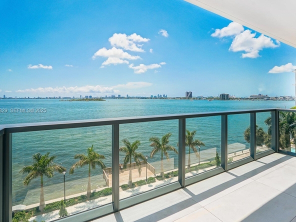 A Vendre_A louer. Annonces immobilieres Miami - Immobilier Résidentiel - A11934829 - A Louer : 788 NE 23rd St #202, Miami FL 33137