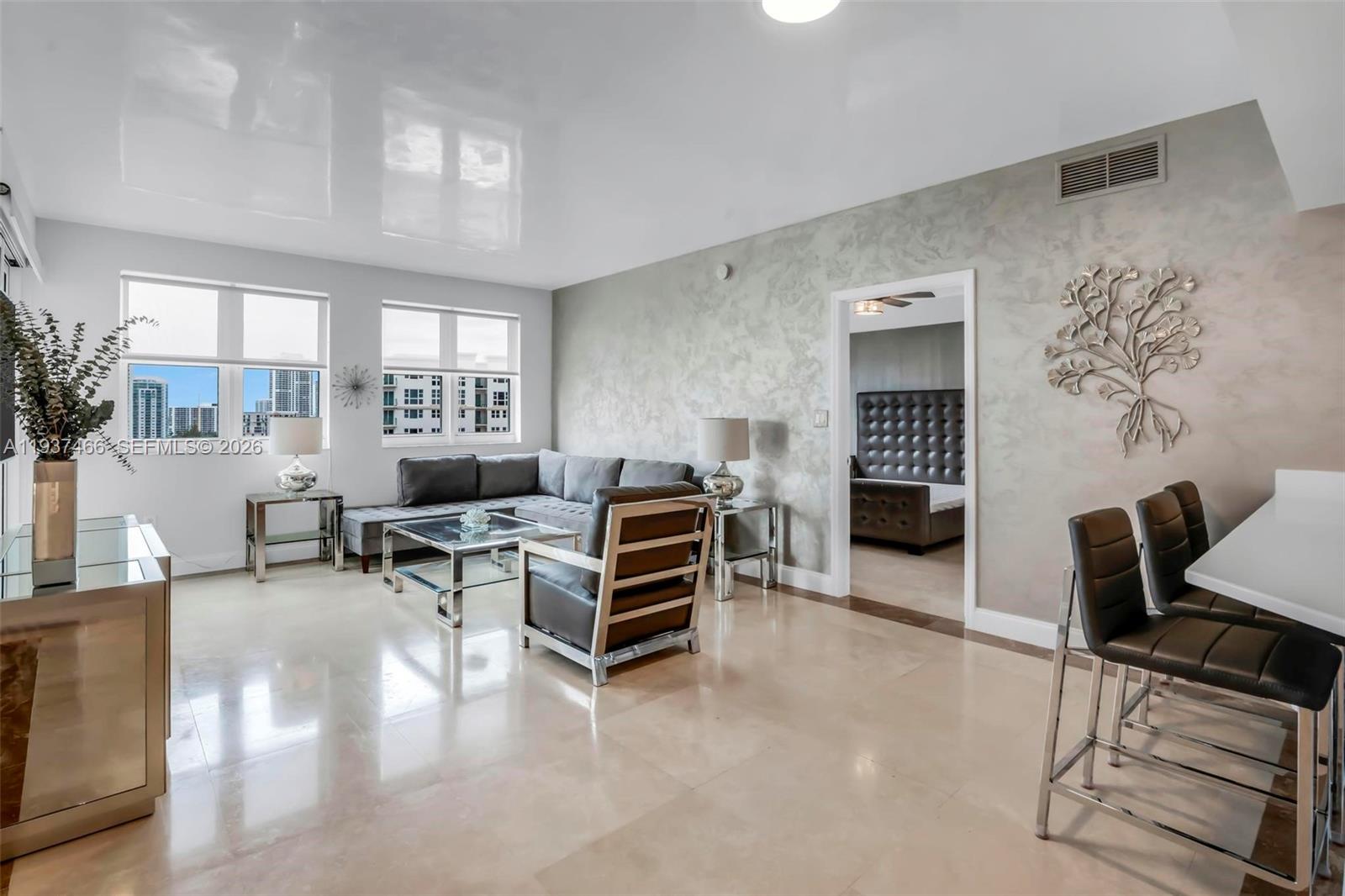 A Vendre_A louer. Annonces immobilieres Miami - Property Residential - A11937466 - A Louer : 20000 E Country Club #1209, Sunny Isles Beach FL 33180