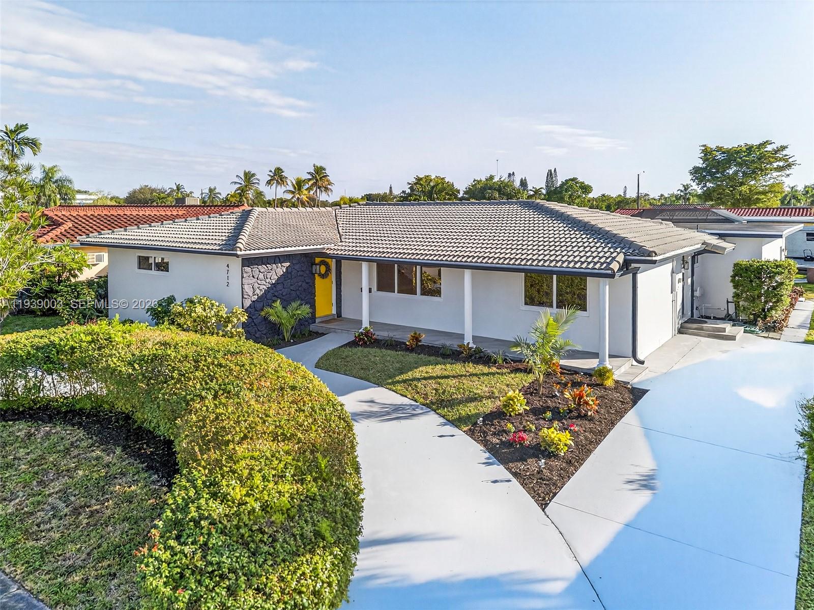 A Vendre_A louer. Annonces immobilieres Miami - Property Residential - A11939003 - A Vendre : 4712 Cleveland St, Hollywood FL 33021