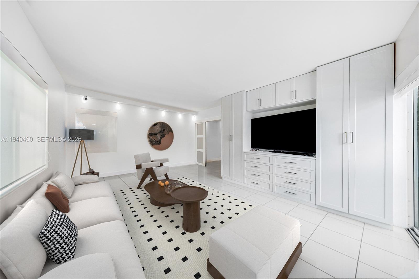 A Vendre_A louer. Annonces immobilieres Miami - Property Residential - A11940460 - A Vendre : 1135 Euclid Ave #101, Miami Beach FL 33139