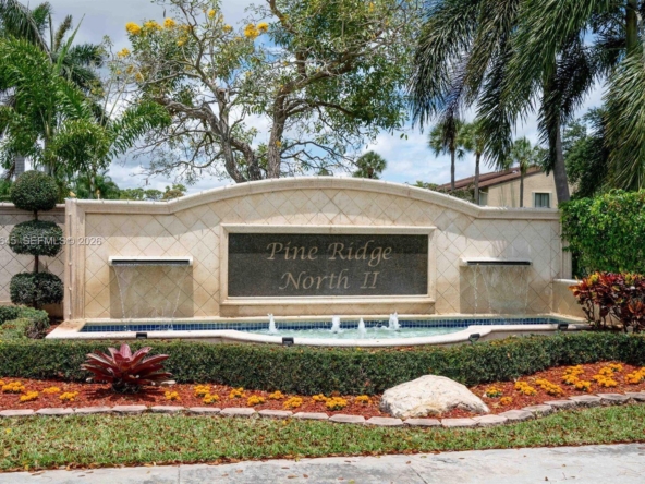 A Vendre_A louer. Annonces immobilieres Miami - Property Residential - A11942645 - A Vendre : 623 Sea Pine Way #C1, Green Acres FL 33415