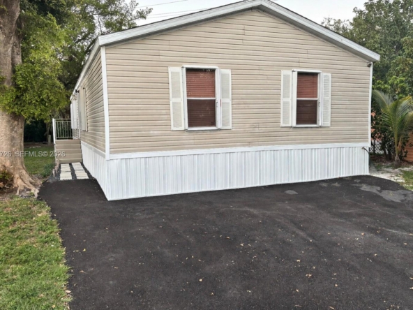 A Vendre_A louer. Annonces immobilieres Miami - Property Residential - A11942726 - A Vendre : 2108 8th Ave N, Lake Worth FL 33461