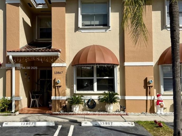 A Vendre_A louer. Annonces immobilieres Miami - Property Residential - A11941314 - A Vendre : 13867 SW 62nd Ter, Miami FL 33183