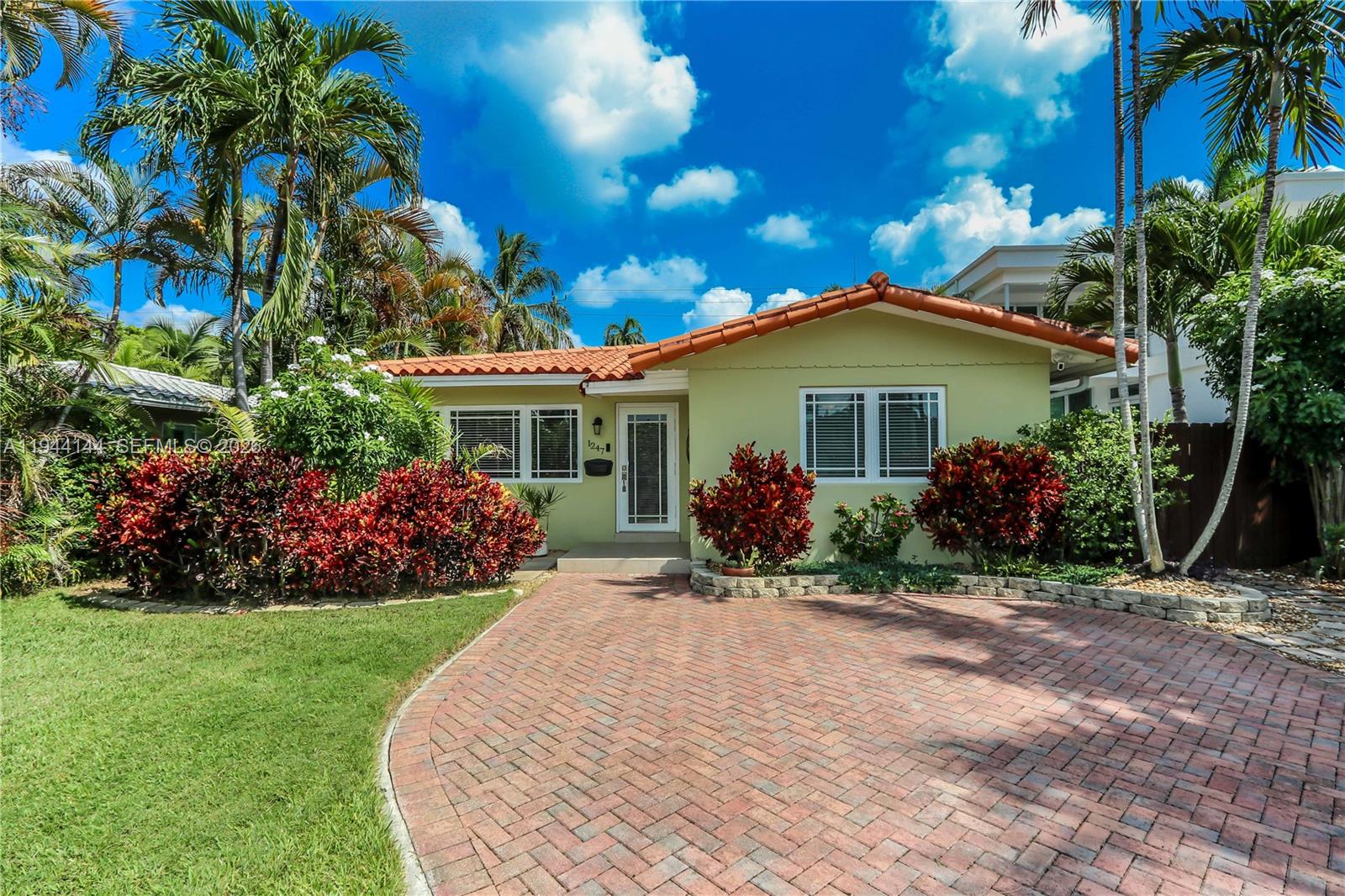 A Vendre_A louer. Annonces immobilieres Miami - Property Residential - A11944144 - A Louer : 1247 Washington St #1247, Hollywood FL 33019