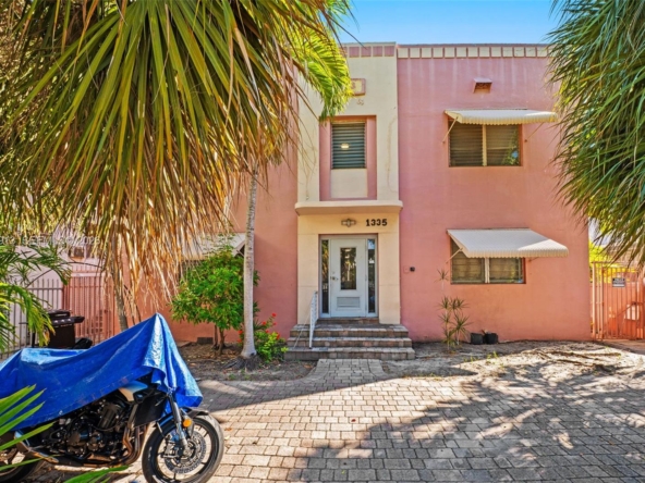 A Vendre_A louer. Annonces immobilieres Miami - Property Residential - A11933913 - A Vendre : 1335 Drexel Ave, Miami Beach FL 33139