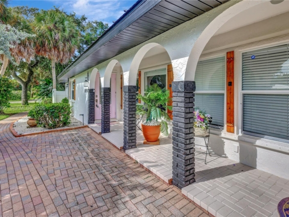A Vendre_A louer. Annonces immobilieres Miami - Propriété Résidentielle - A11945590 - A Vendre : 1505 Coral Ave, Vero Beach FL 32963