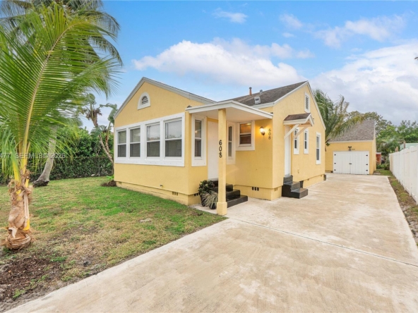 A Vendre_A louer. Annonces immobilieres Miami - Propriété Résidentielle - A11943477 - A Vendre : 608 El Vedado, West Palm Beach FL 33405