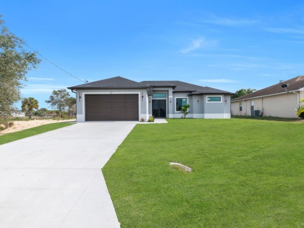 A Vendre_A louer. Annonces immobilieres Miami - Property Residential - A11947082 - A Vendre : 53 Susan Ave S, Lehigh Acres FL 33976