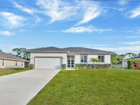 A Vendre_A louer. Annonces immobilieres Miami - Propriété Résidentielle - A11942885 - A Vendre : 719 Little Rock E, Lehigh Acres FL 33974