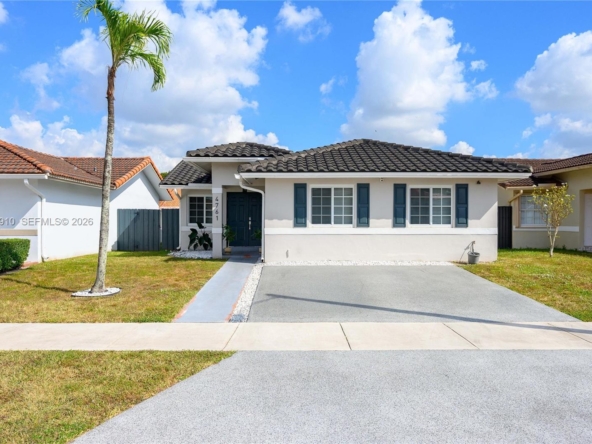 A Vendre_A louer. Annonces immobilieres Miami - Immobilier Résidentiel - A11947910 - A Vendre : 4761 SW 146th Ave, Miami FL 33175