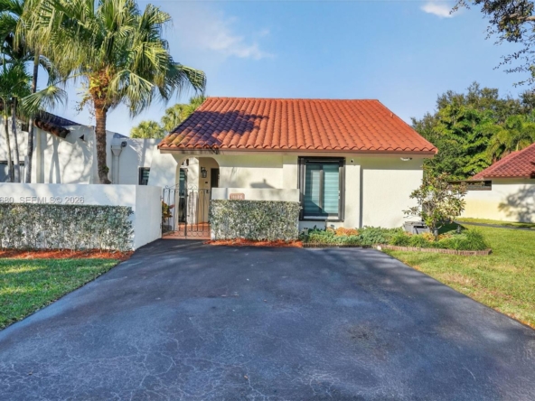 A Vendre_A louer. Annonces immobilieres Miami - Property Residential - A11949680 - A Vendre : 11106 SW 133rd Pl, Miami FL 33186