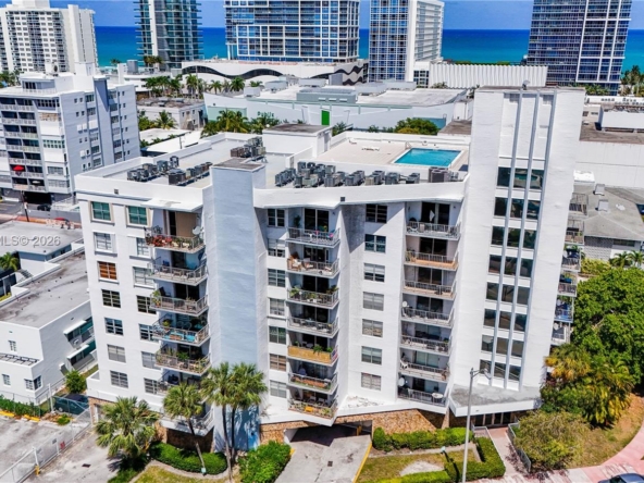 A Vendre_A louer. Annonces immobilieres Miami - Immobilier Résidentiel - A11946949 - A Vendre : 6801 Indian Creek Dr #602, Miami Beach FL 33141