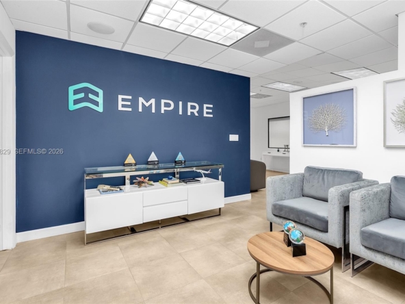 A Vendre_A louer. Annonces immobilieres Miami - Propriété Résidentielle - A11950829 - Bail Commercial : 1110 Brickell Ave #806, Miami FL 33131